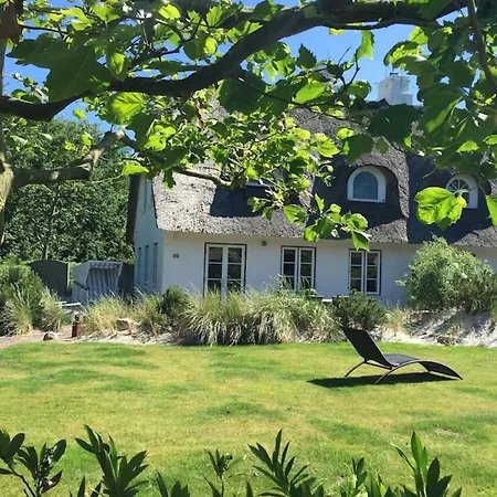 펜션 Nordlicht Reetdachhaus Nordlicht Lee