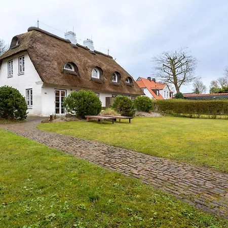 Nordlicht Reetdachhaus Nordlicht Lee 펜션