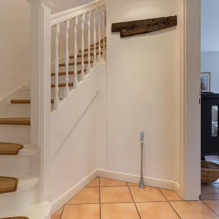 펜션 Nordlicht Reetdachhaus Nordlicht Lee *