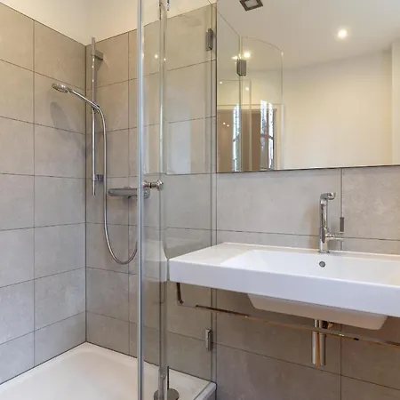 펜션 Nordlicht Reetdachhaus Nordlicht Lee *